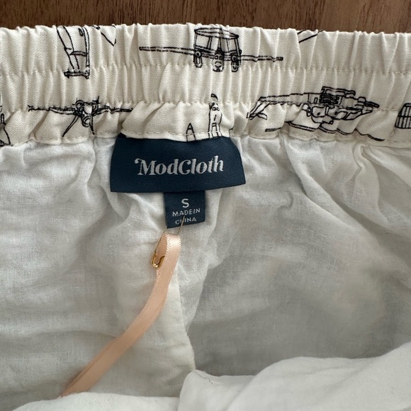 ModCloth Skirt Women's Airplane Novelty Print Aviator Artsy - Picture 5 of 10